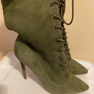 Steven Madden Boots